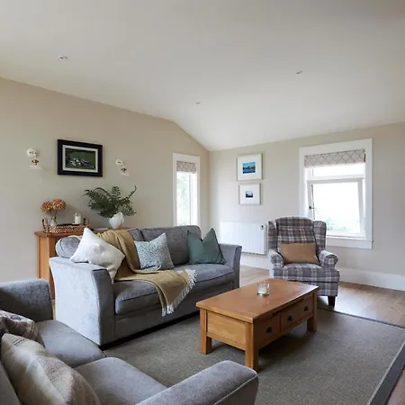 Lovely Close To Killaloe And Lough Derg * Raheen Bridge