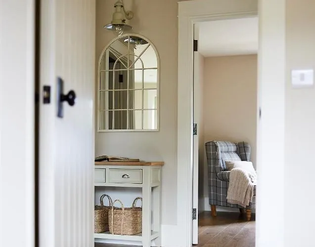 Дом отдыха Lovely Close To Killaloe And Lough Derg Raheen Bridge